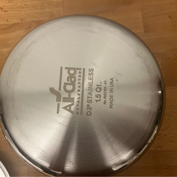 AllClad D5 1.5qt Stainless Steel Saucepan - Picture 3 of 6